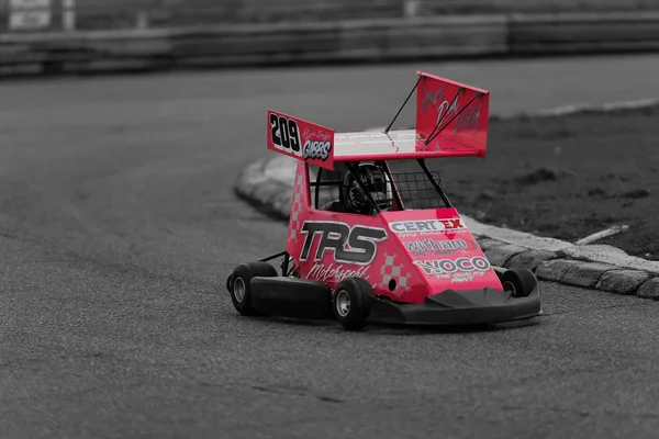 Rhyan Gibbs Racing her ninja Kart at the Oval Race track